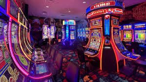 Live dealer studio with multi-camera broadcast setup on koihoki88